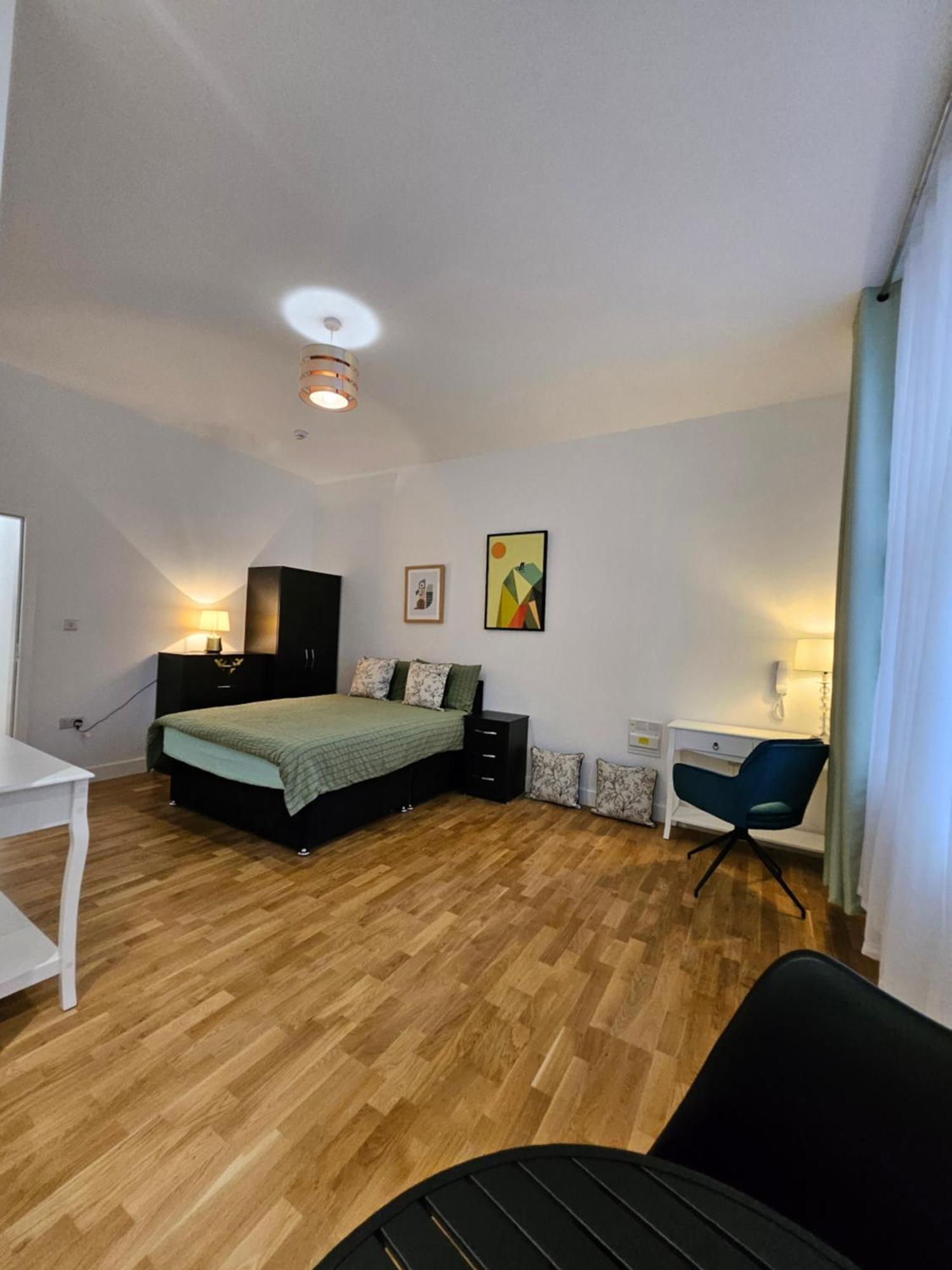 Central Chambers Suites - Suite 1 Лик Экстерьер фото